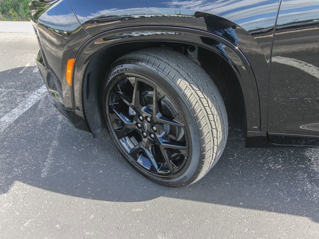 Used 2026 Chevrolet Traverse RS w/ LPO, Floor Liner Package AWD/4WD image 33