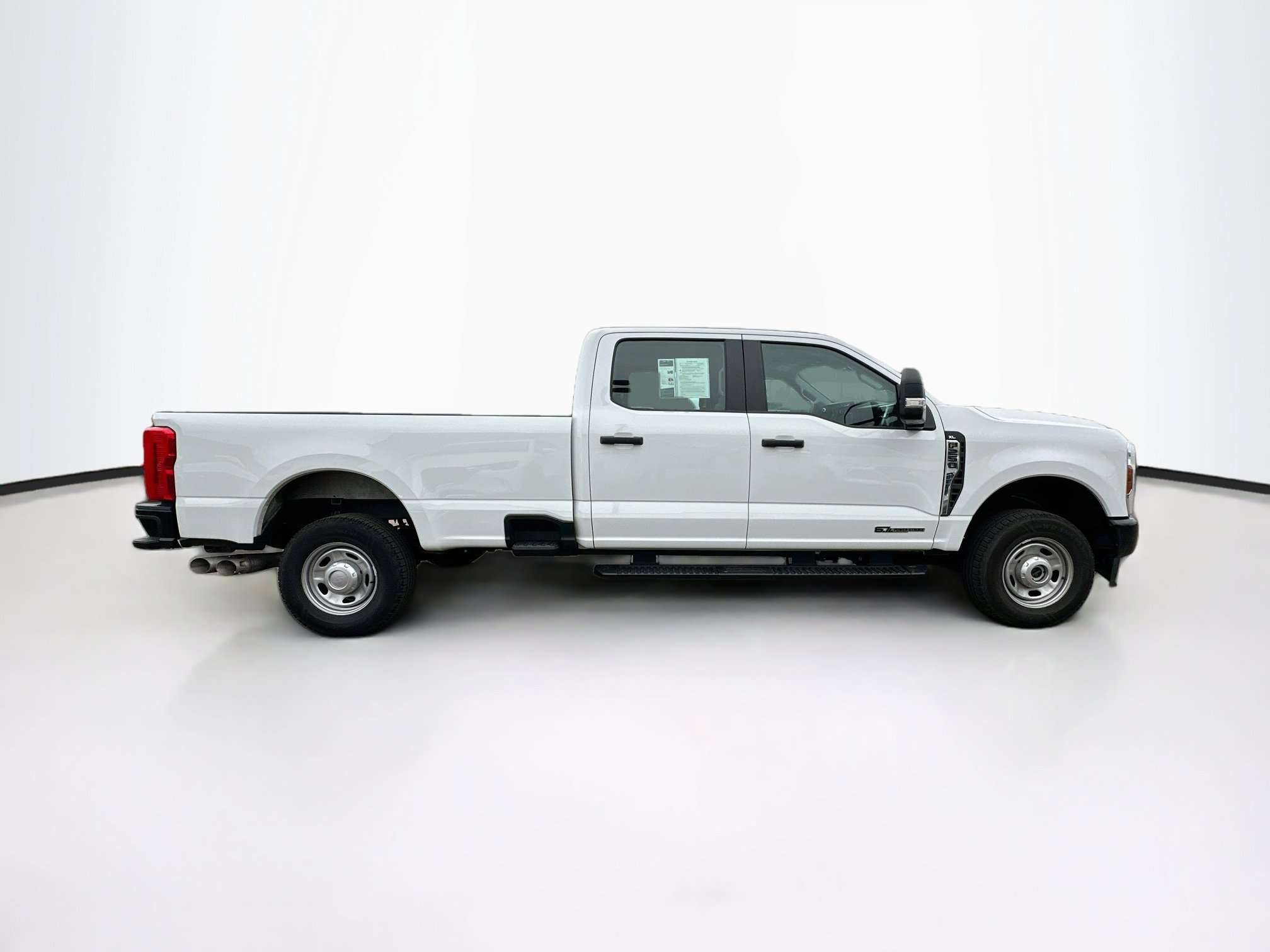 Used 2024 Ford F250 XL AWD/4WD image 10