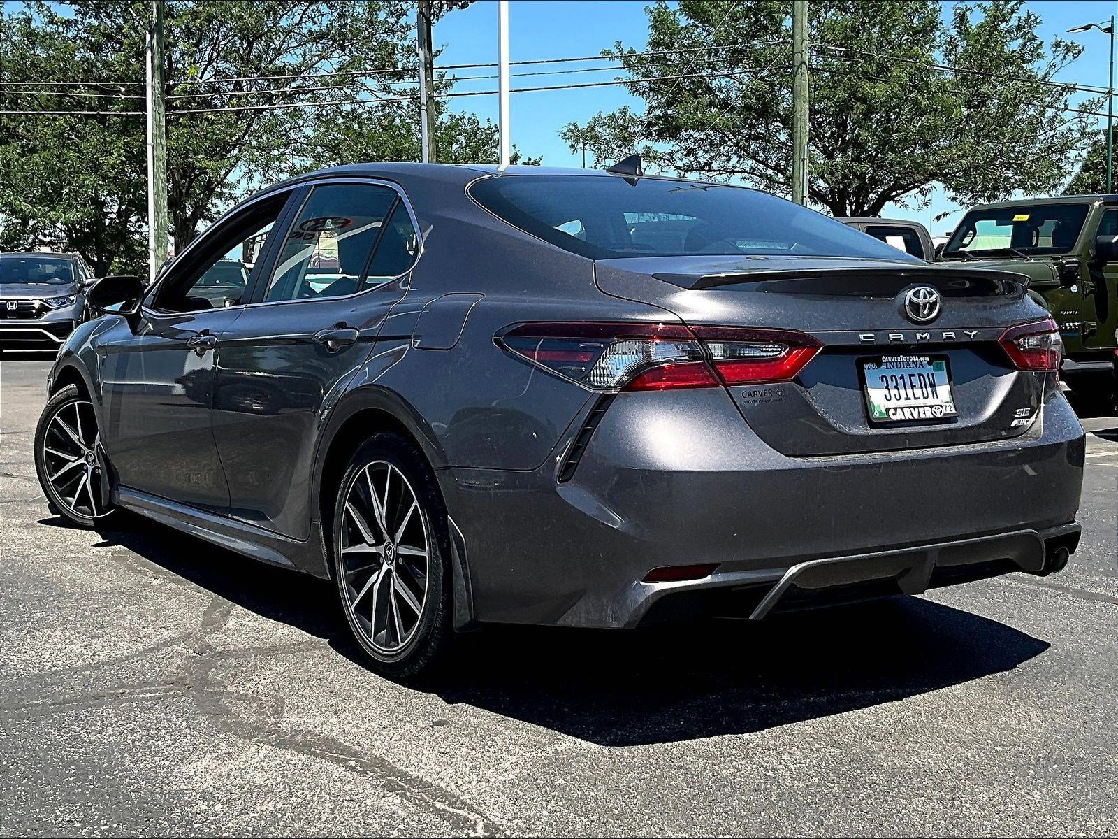 Used 2023 Toyota Camry SE AWD/4WD image 4