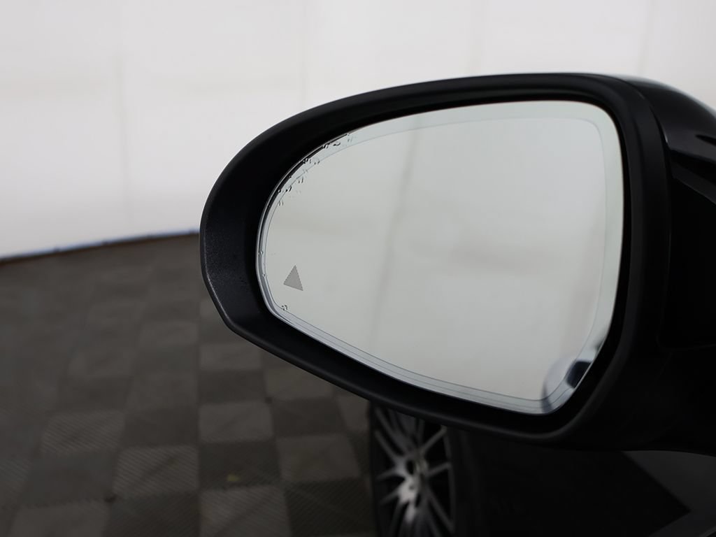 Used 2023 Mercedes-Benz C 300 4MATIC Sedan w/ Exclusive Trim Package image 36