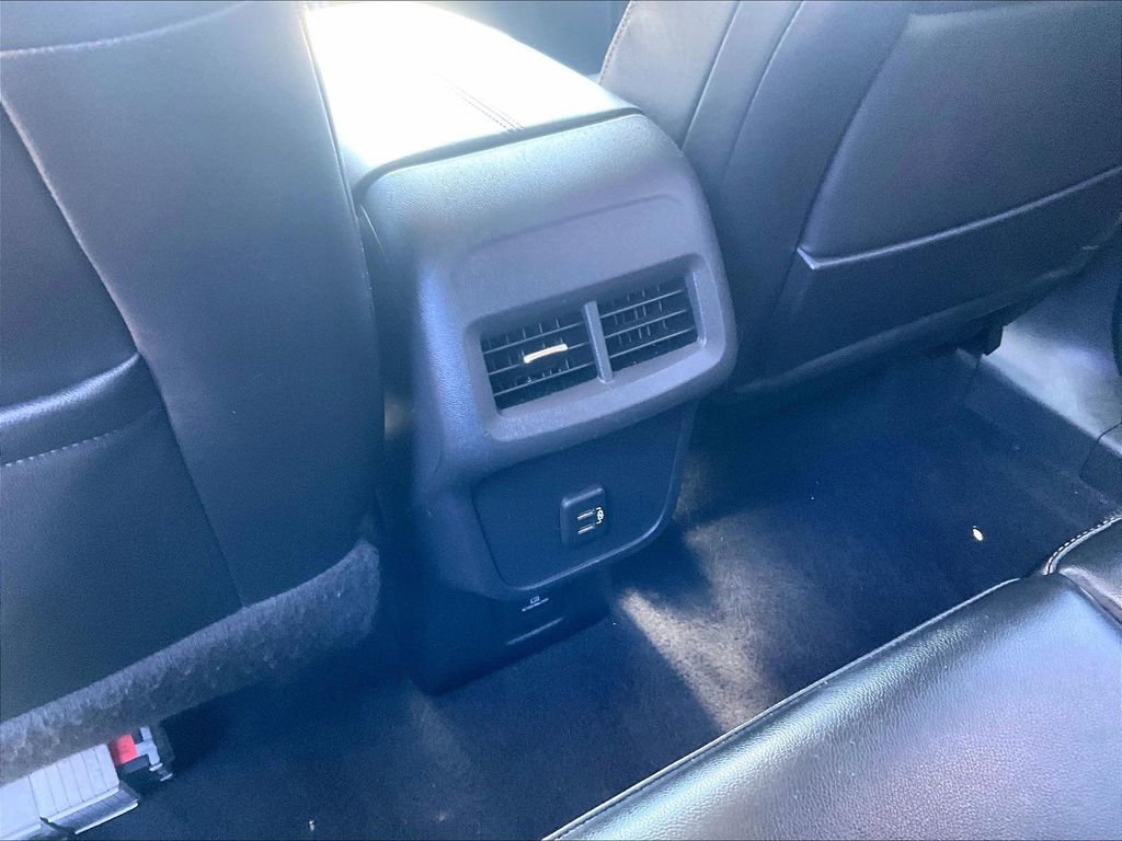 Used 2020 GMC Terrain SLT image 27