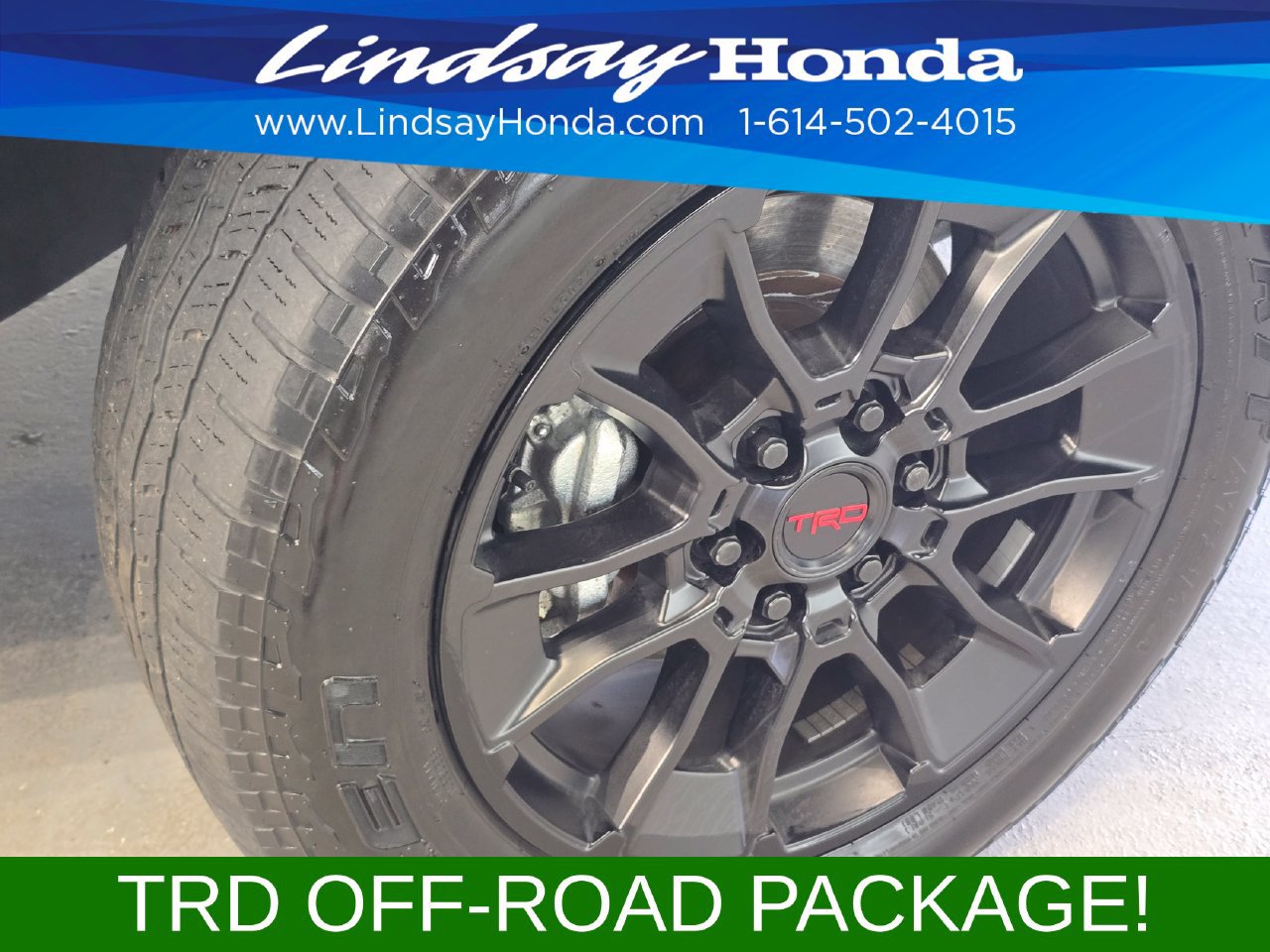 Used 2025 Toyota Tundra Platinum w/ TRD Off-Road Package AWD/4WD image 25