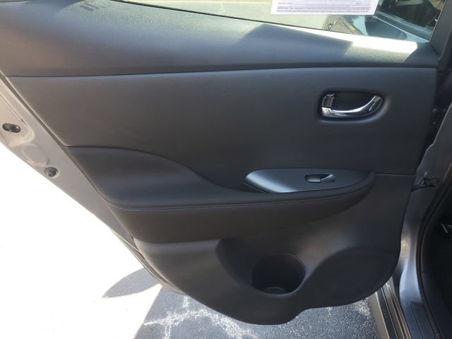 Certified 2023 Nissan Leaf S FWD image 7