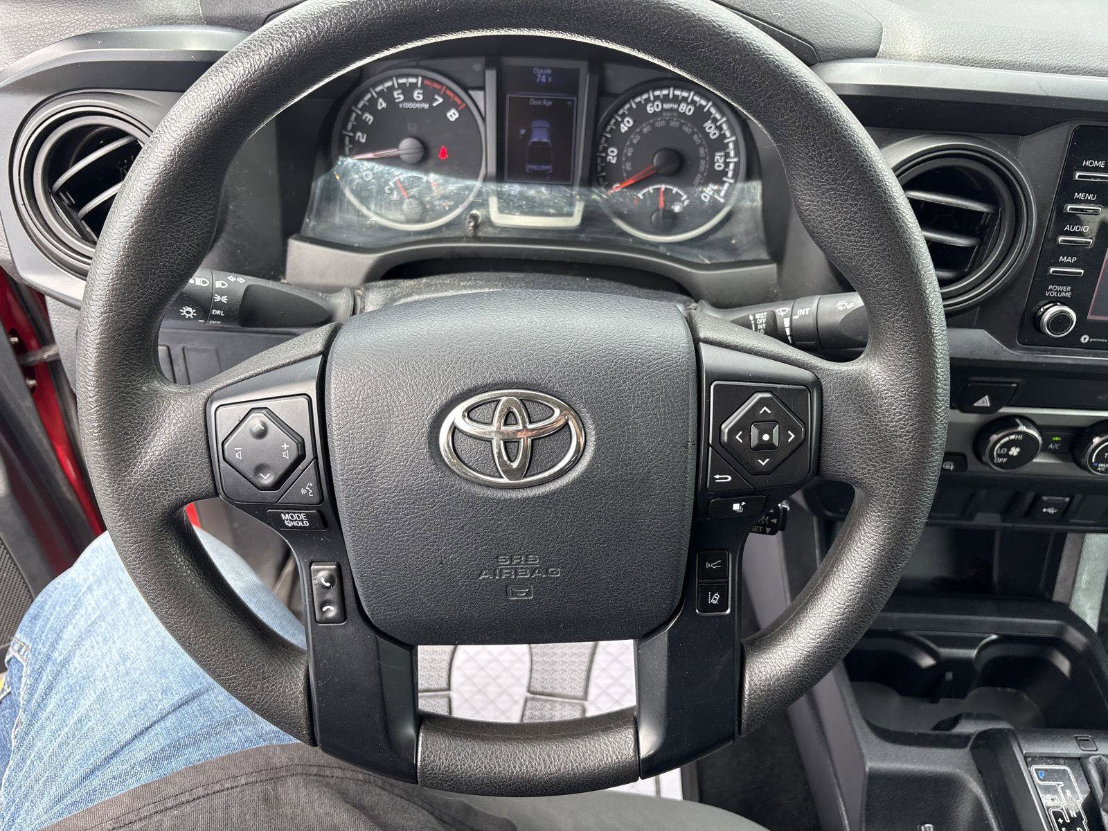 Used 2020 Toyota Tacoma SR AWD/4WD image 16