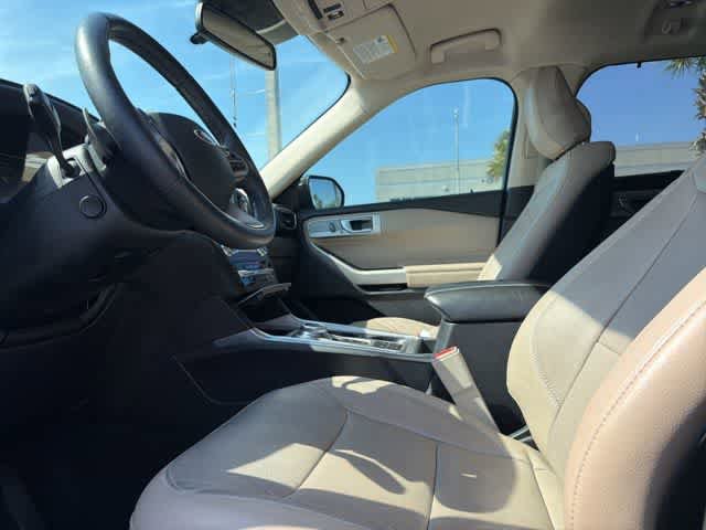 Used 2020 Ford Explorer Limited RWD image 18