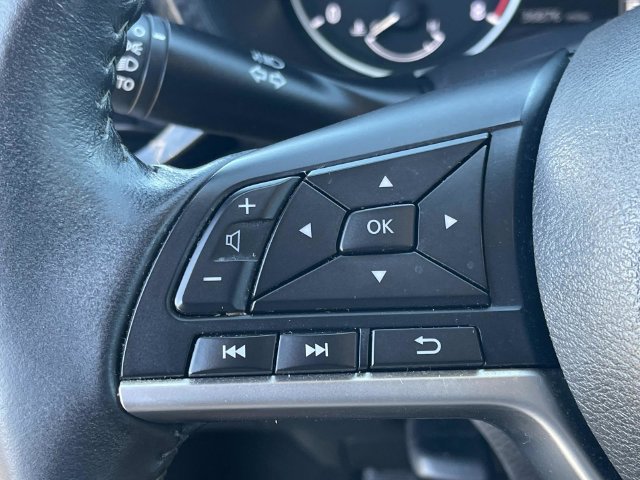 Used 2023 Nissan Sentra SV FWD image 33