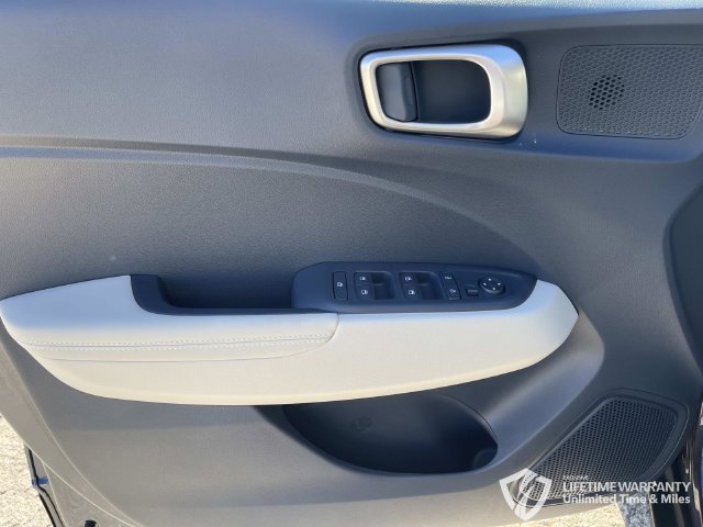 New 2026 Hyundai Venue SEL FWD image 24
