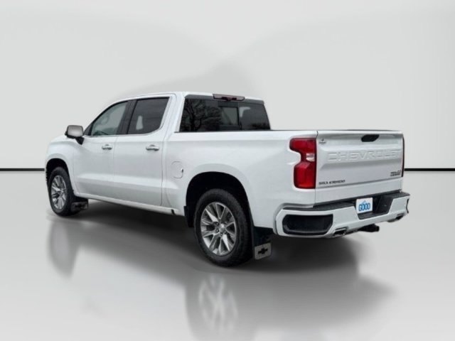 Used 2020 Chevrolet Silverado 1500 High Country w/ Technology Package AWD/4WD image 3