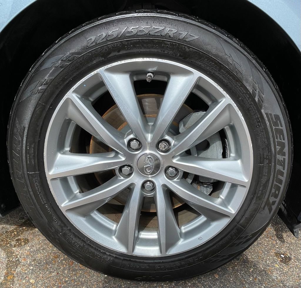Used 2015 INFINITI Q50 Premium w/ Navigation Package RWD image 15