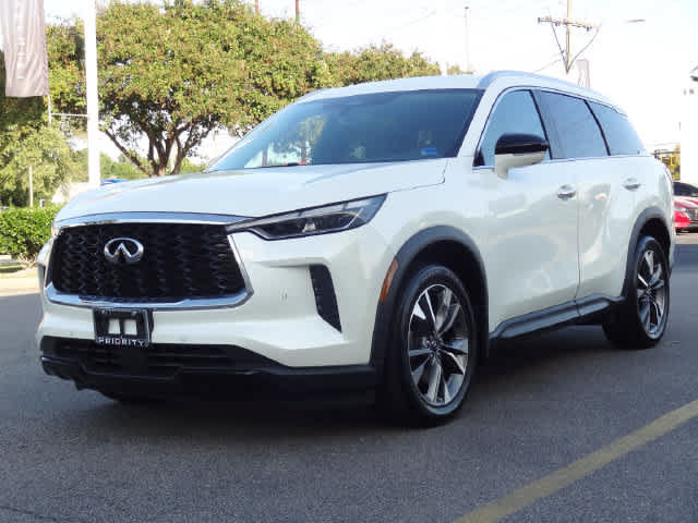 Used 2023 INFINITI QX60 Luxe w/ Performance Audio Package