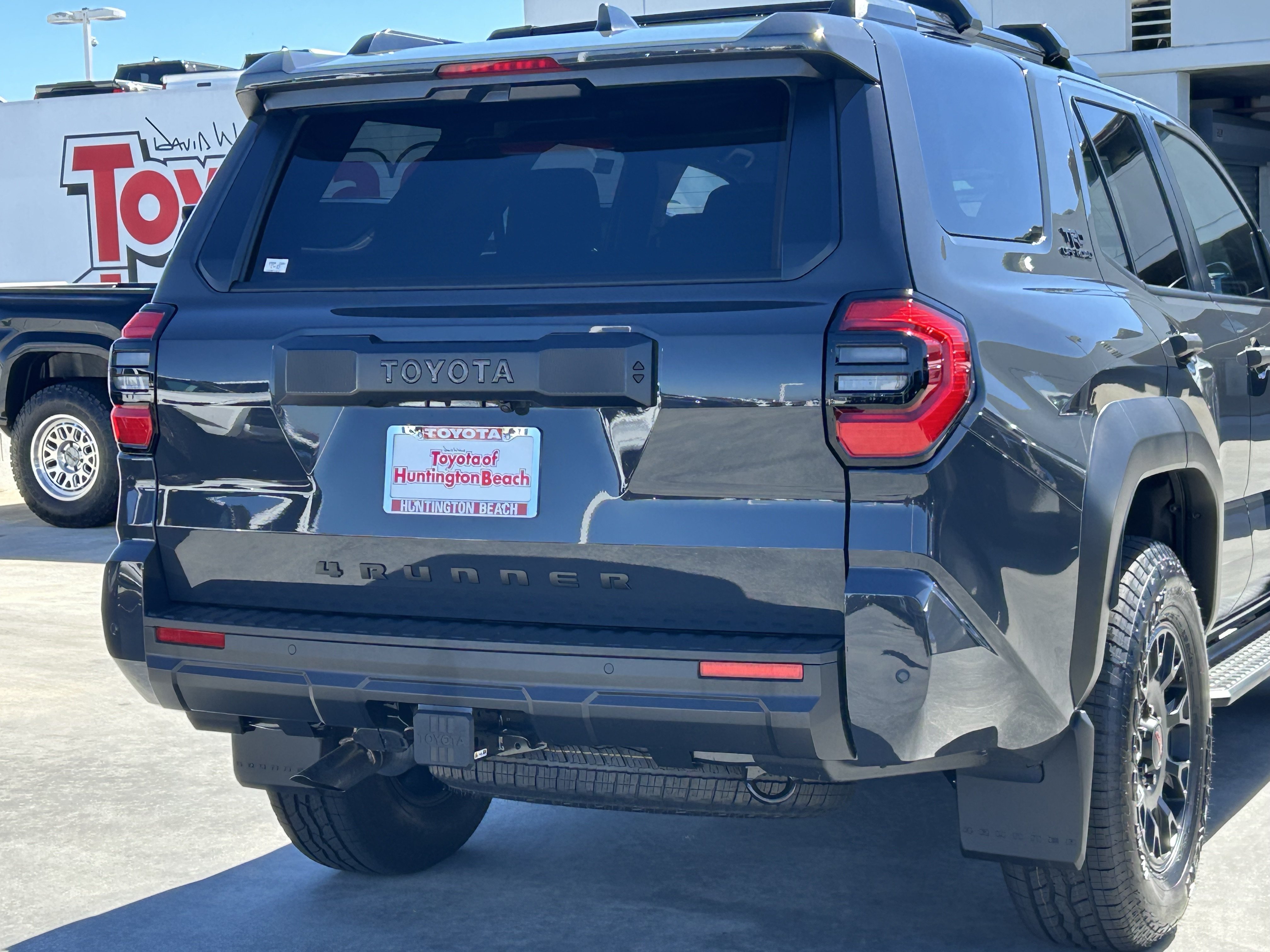 New 2026 Toyota 4Runner TRD Off-Road AWD/4WD image 4