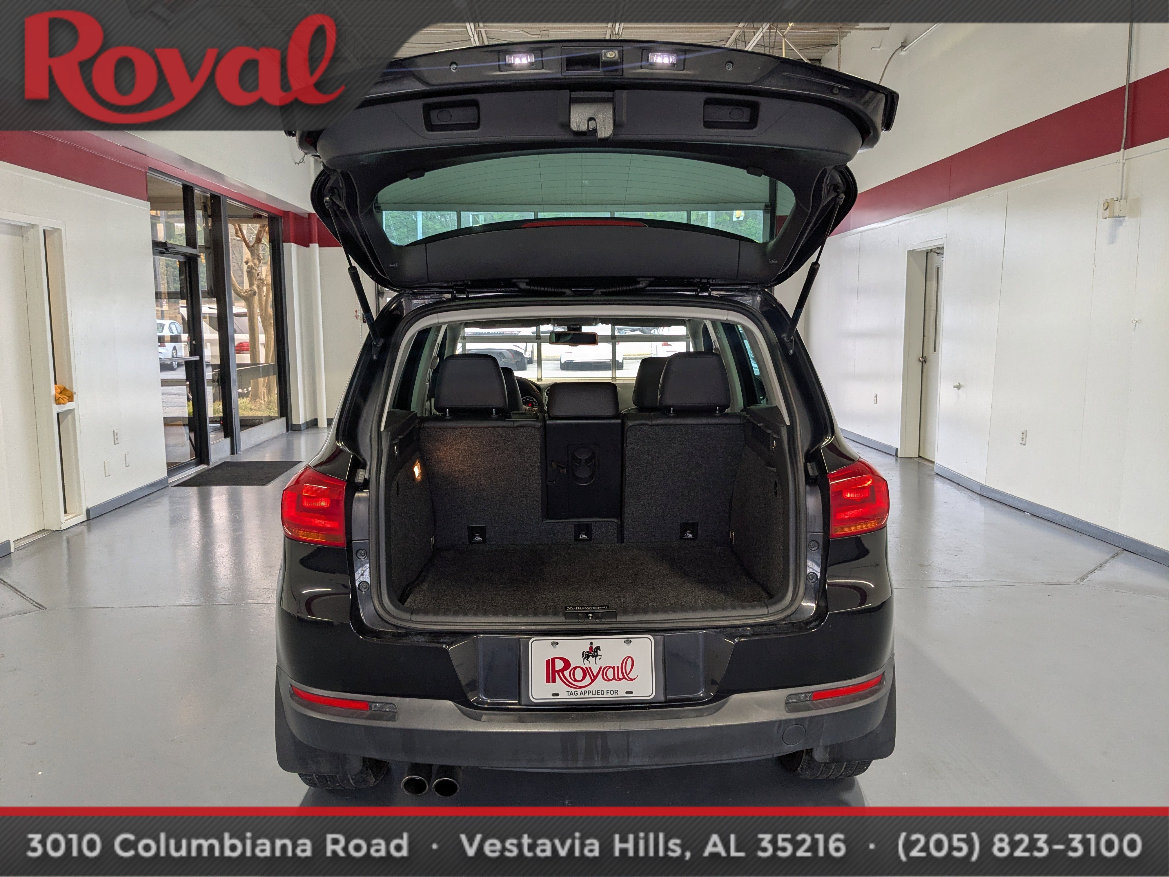 Used 2016 Volkswagen Tiguan SE image 12