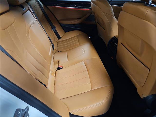 Used 2021 BMW 540i w/ M Sport Package RWD image 21