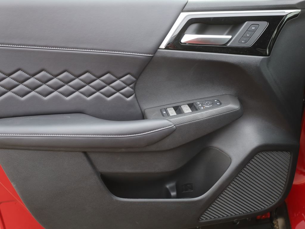 New 2025 Mitsubishi Outlander SEL Black Edition image 38
