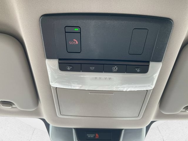 New 2026 Nissan Rogue SV w/ Cold Weather Package AWD/4WD image 18