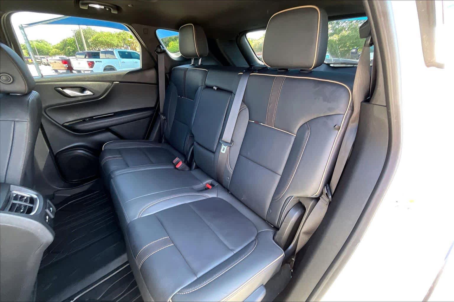 Used 2023 Chevrolet Blazer Premier w/ Driver Confidence II Package FWD image 21