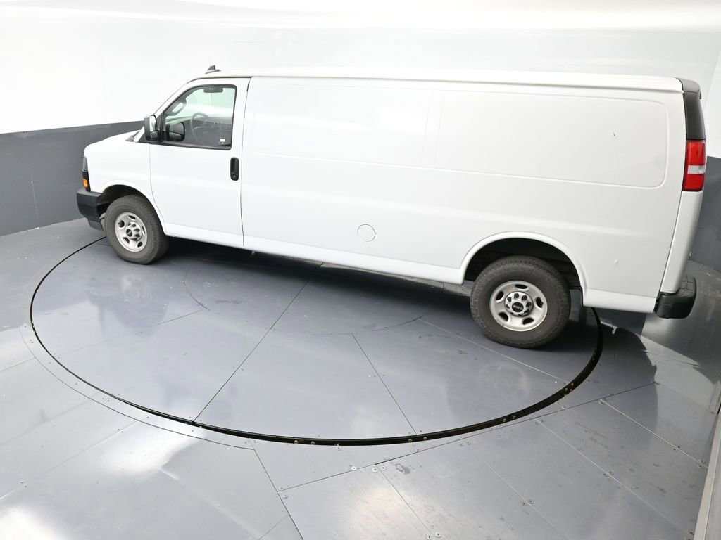 Used 2023 GMC Savana 2500 Extended w/ Enhanced Convenience Package image 59