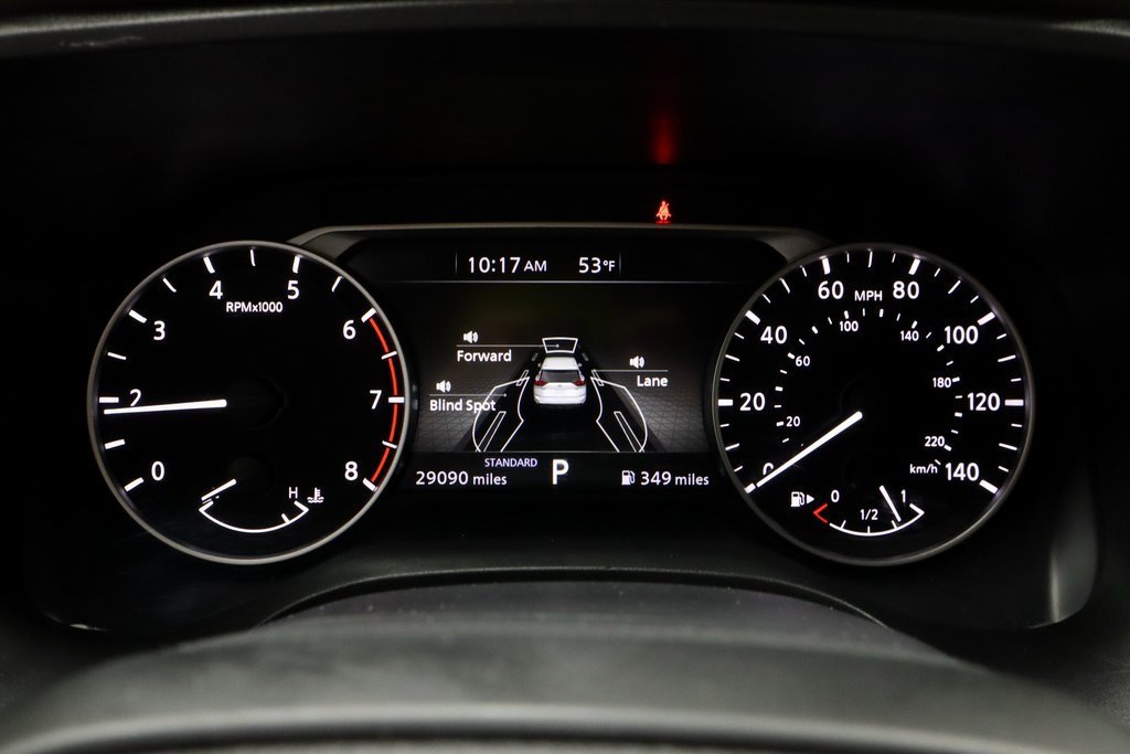 Certified 2025 Nissan Rogue SV image 28