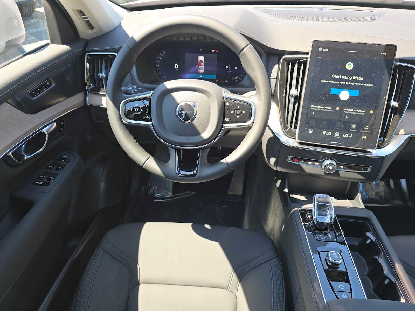 New 2026 Volvo XC90 B6 Plus w/ Protection Package AWD/4WD image 18