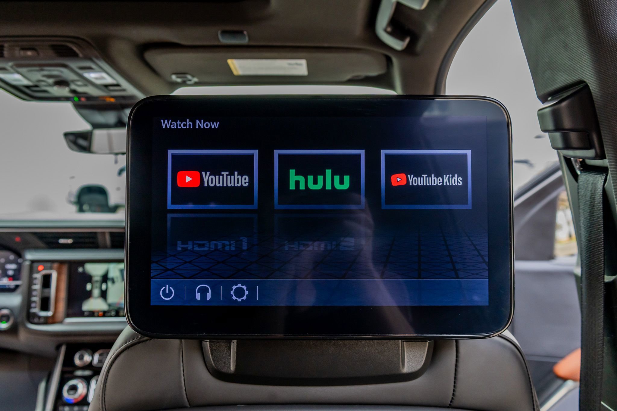 Used 2024 GMC Yukon Denali Ultimate AWD/4WD image 31