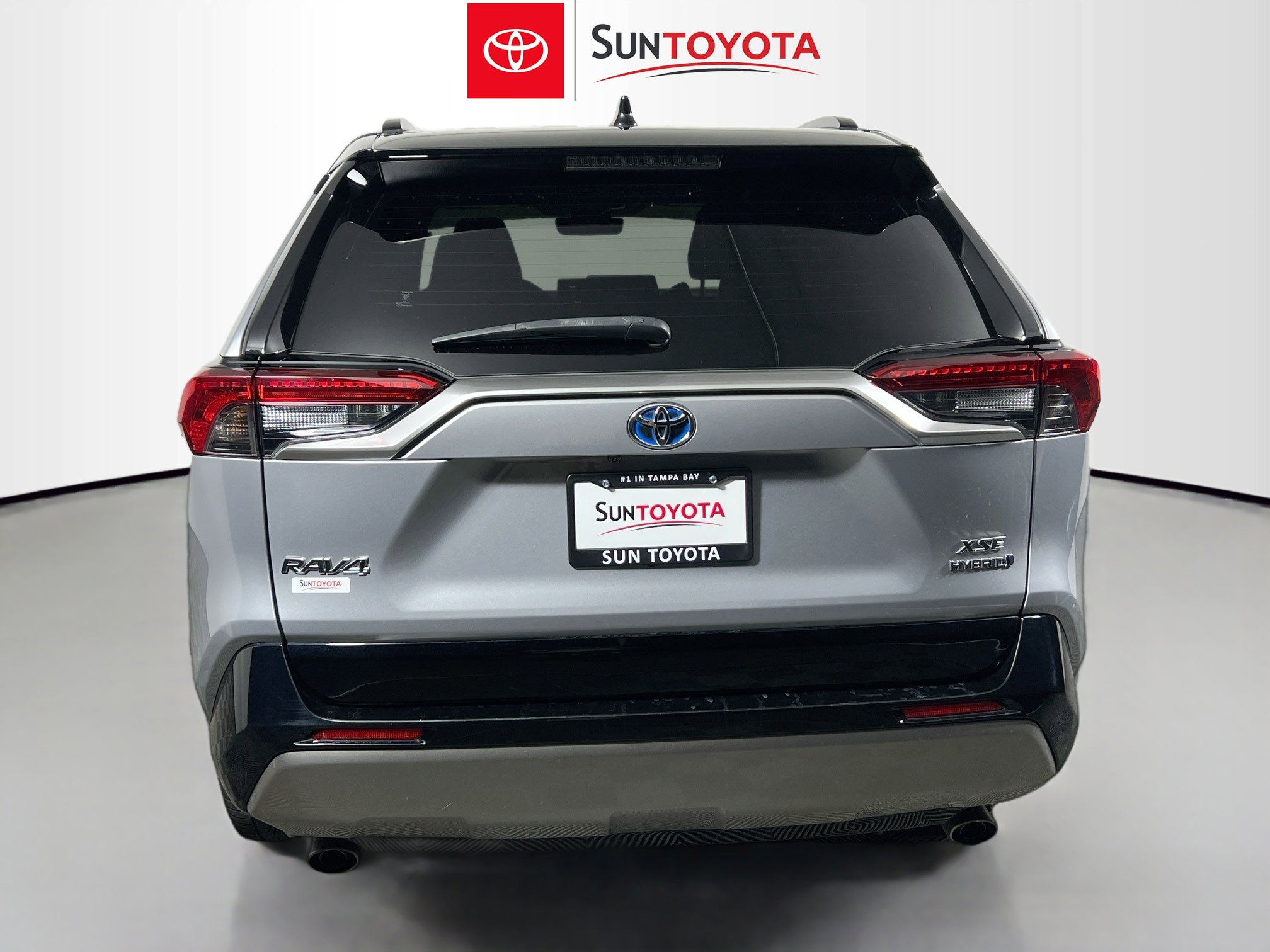 Used 2022 Toyota RAV4 XSE AWD/4WD image 5