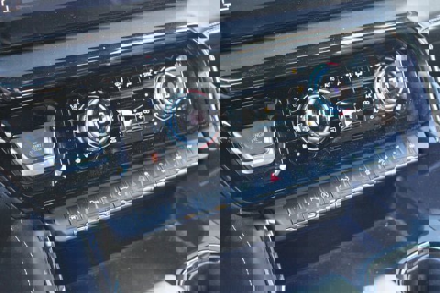 Used 2024 GMC Sierra 1500 AT4X image 24