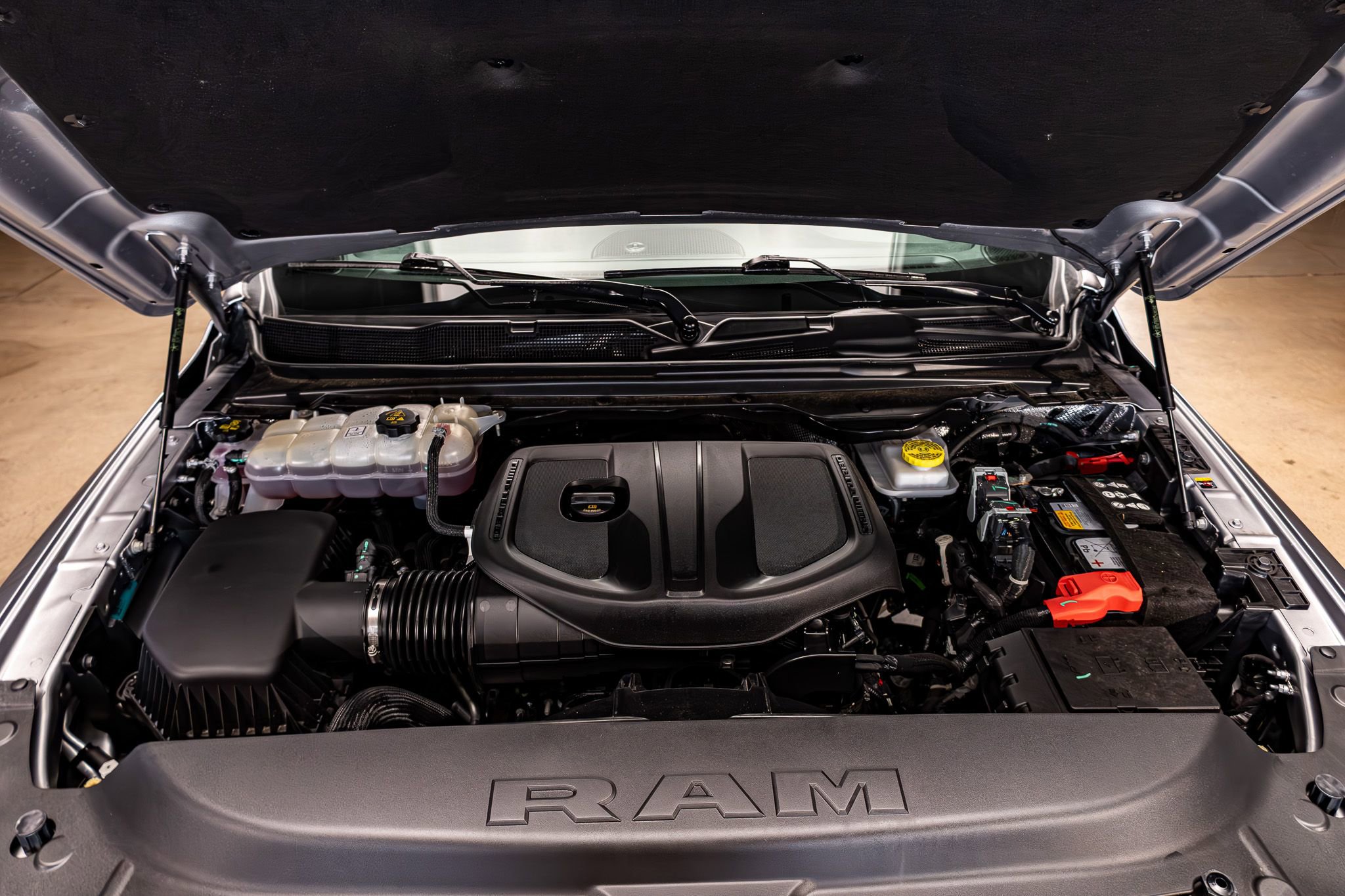 Used 2025 RAM 1500 Classic Warlock image 32