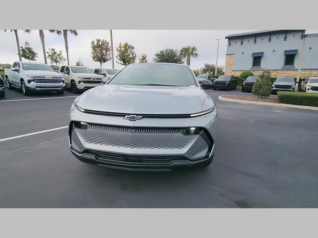 New 2026 Chevrolet Equinox EV LT image 22