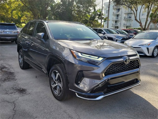 Used 2025 Toyota RAV4 SE