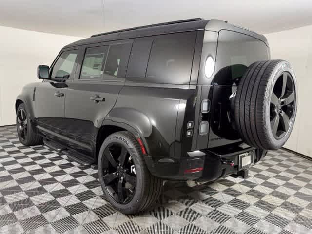 New 2026 Land Rover Defender 110 X-Dynamic SE AWD/4WD image 4