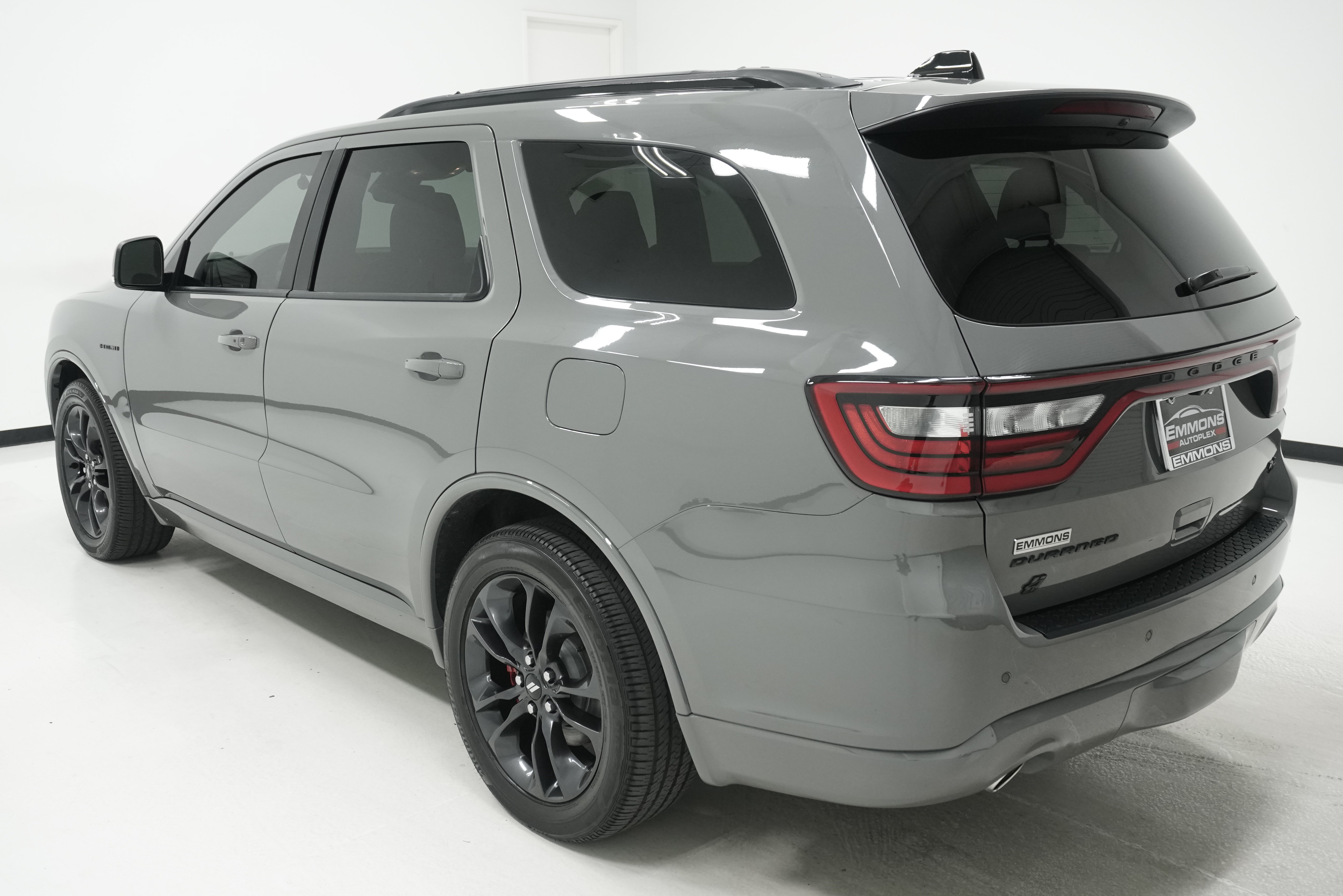 Used 2025 Dodge Durango R/T AWD/4WD image 6