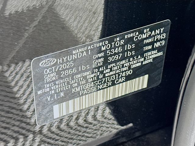 Certified 2026 Genesis G80 2.5T Advanced AWD/4WD image 24