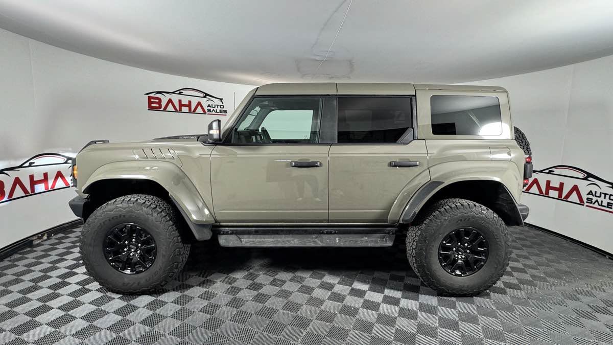 Used 2025 Ford Bronco Raptor w/ Interior Carbon Fiber Pack AWD/4WD image 4