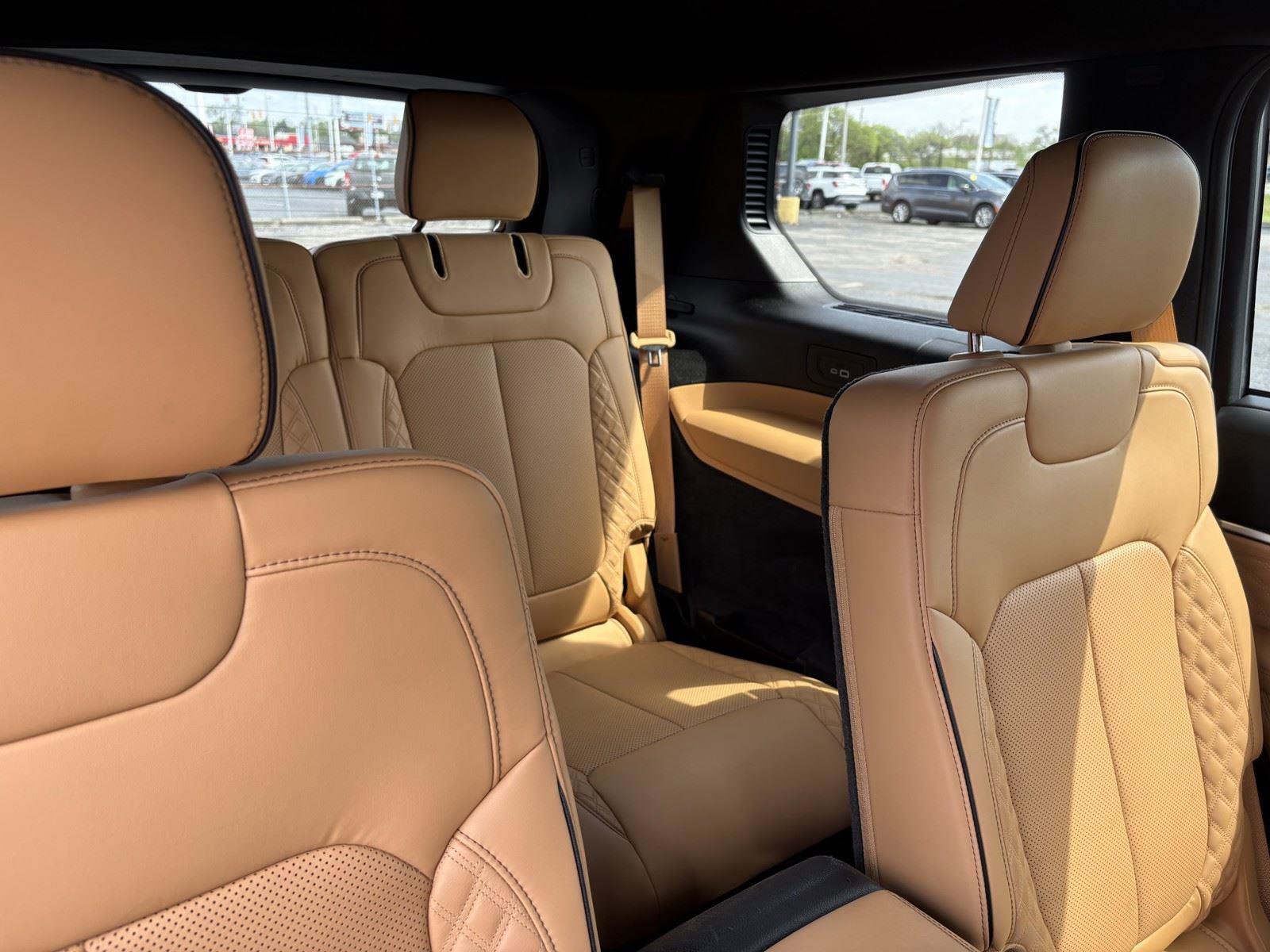 Used 2021 Jeep Grand Cherokee L Summit image 13