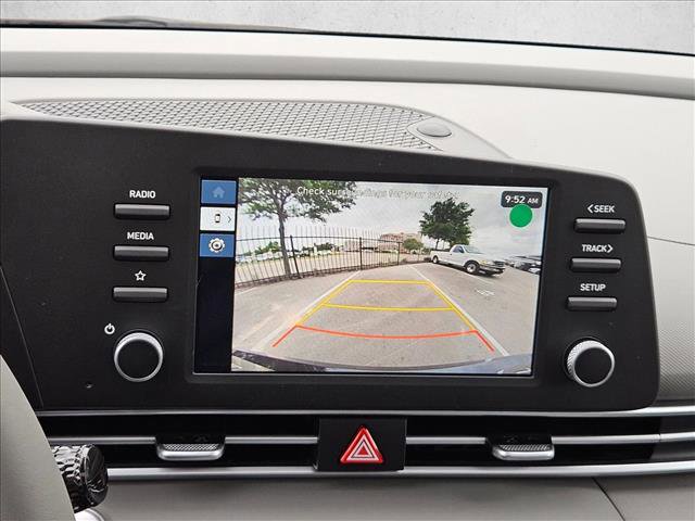 New 2026 Hyundai Elantra SEL Sport FWD image 19