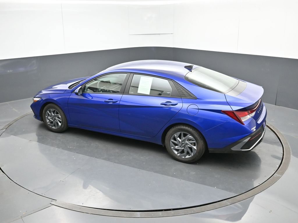 Used 2024 Hyundai Elantra SEL image 48