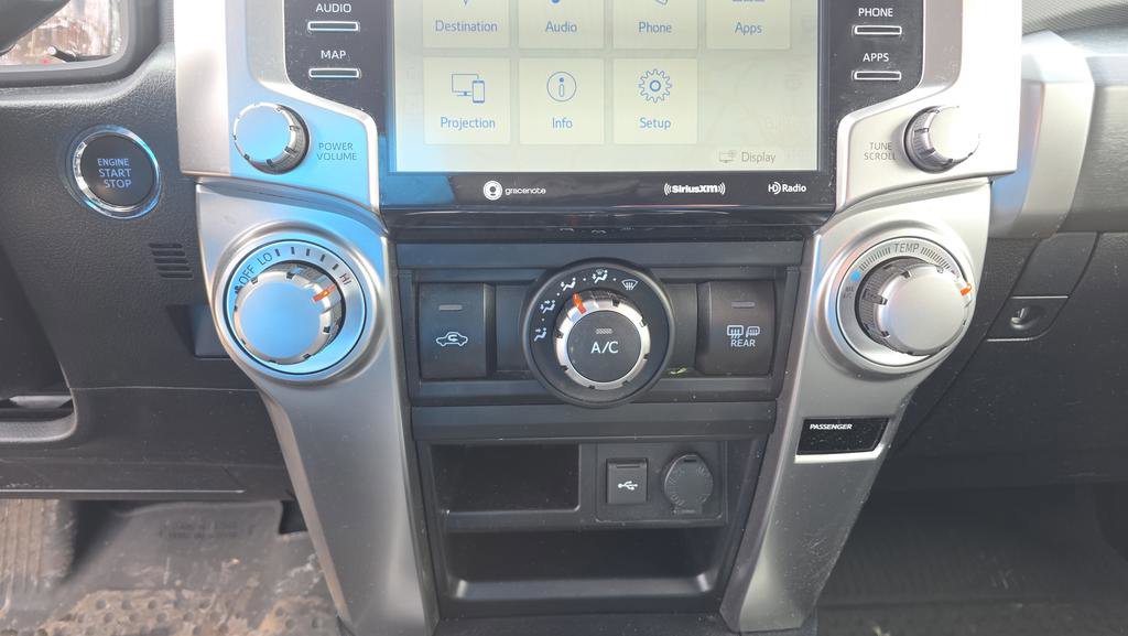 Used 2022 Toyota 4Runner SR5 Premium image 27