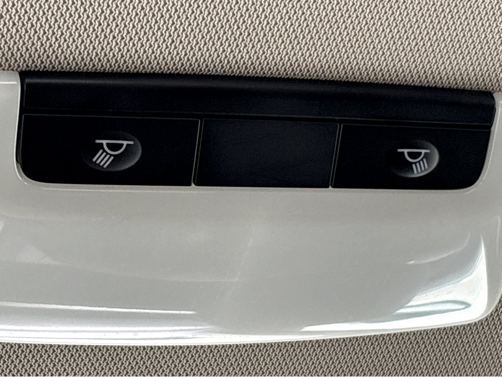 Used 2024 Nissan Rogue SV FWD image 26