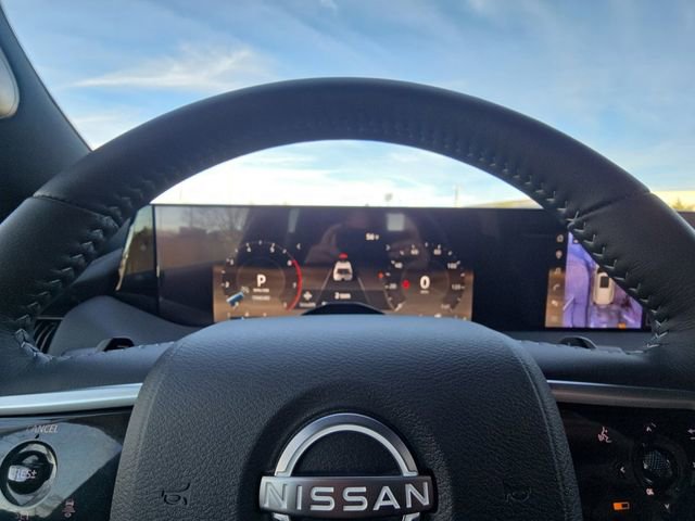 New 2026 Nissan Armada SL w/ Captain's Chari Seat Package image 25