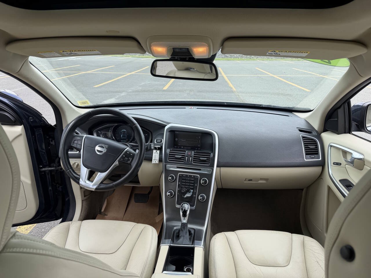 Used 2014 Volvo XC60 T6 AWD/4WD image 11