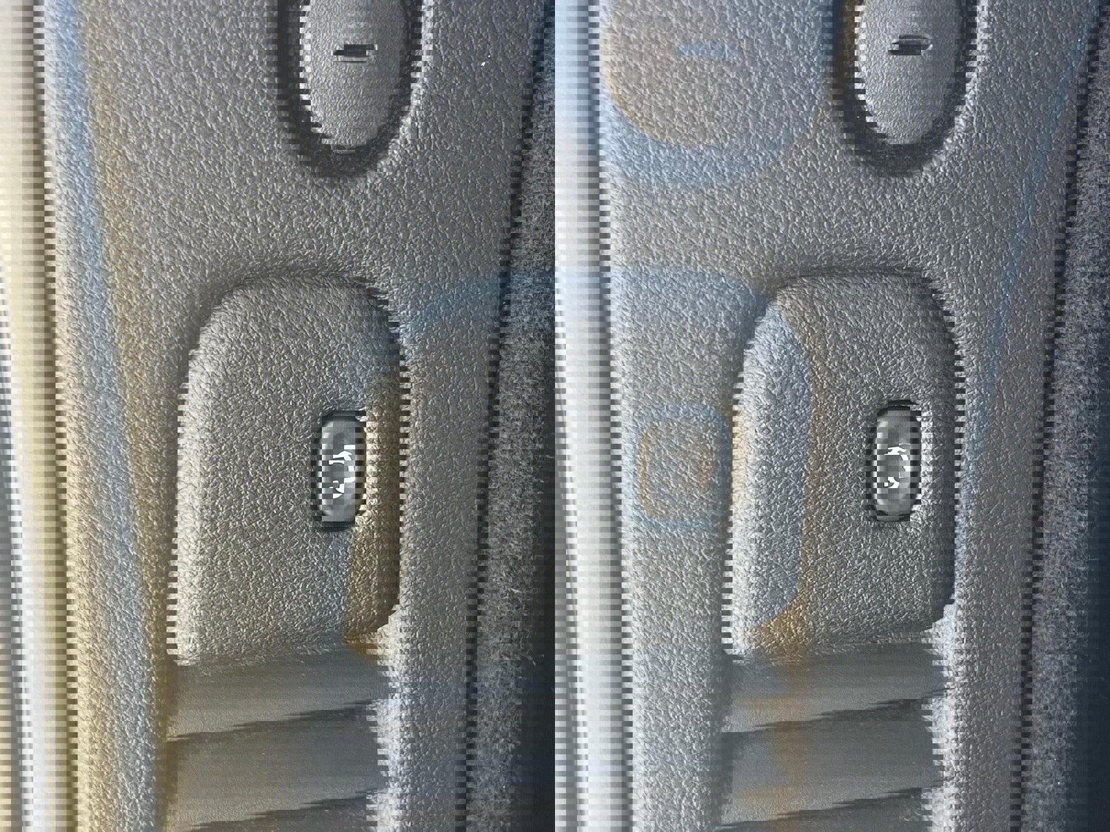 Used 2024 Dodge Durango GT image 17