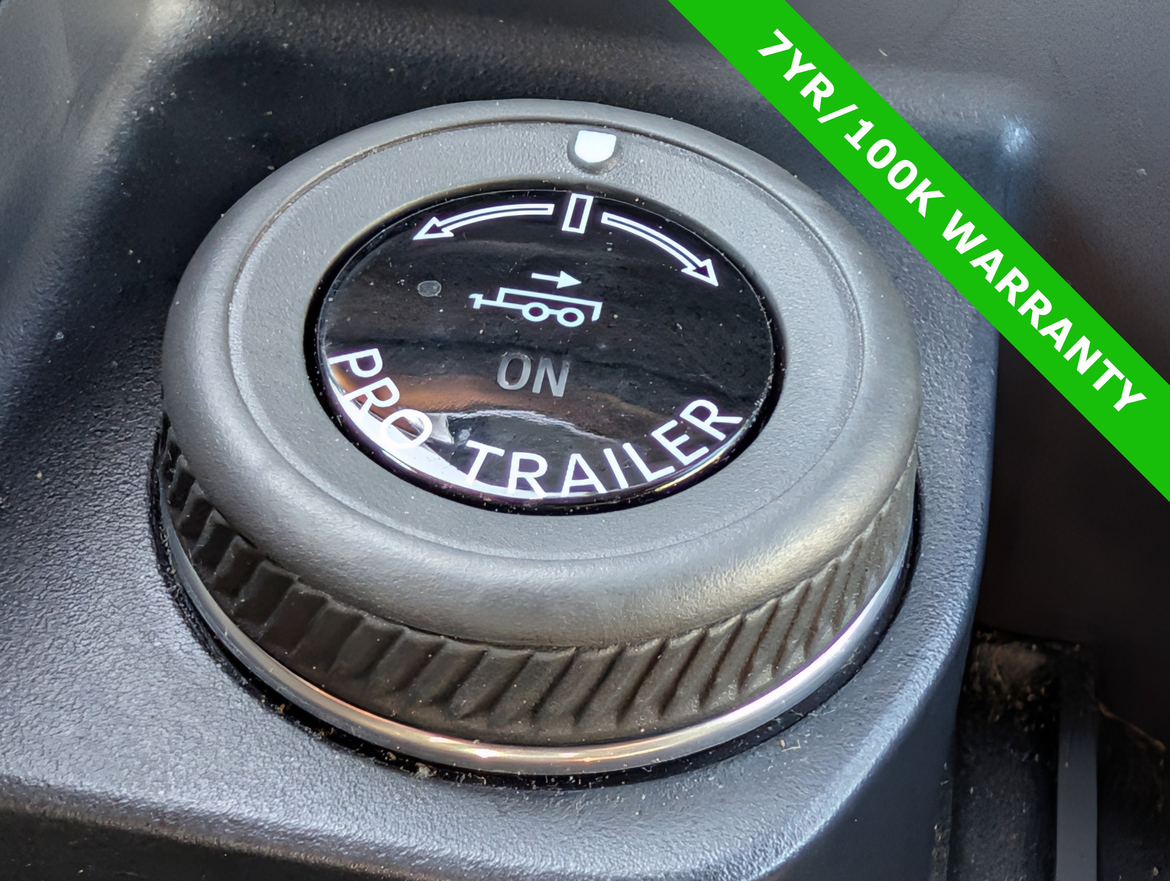 Used 2025 Ford Expedition Max Platinum w/ Stealth Appearance Package AWD/4WD image 38