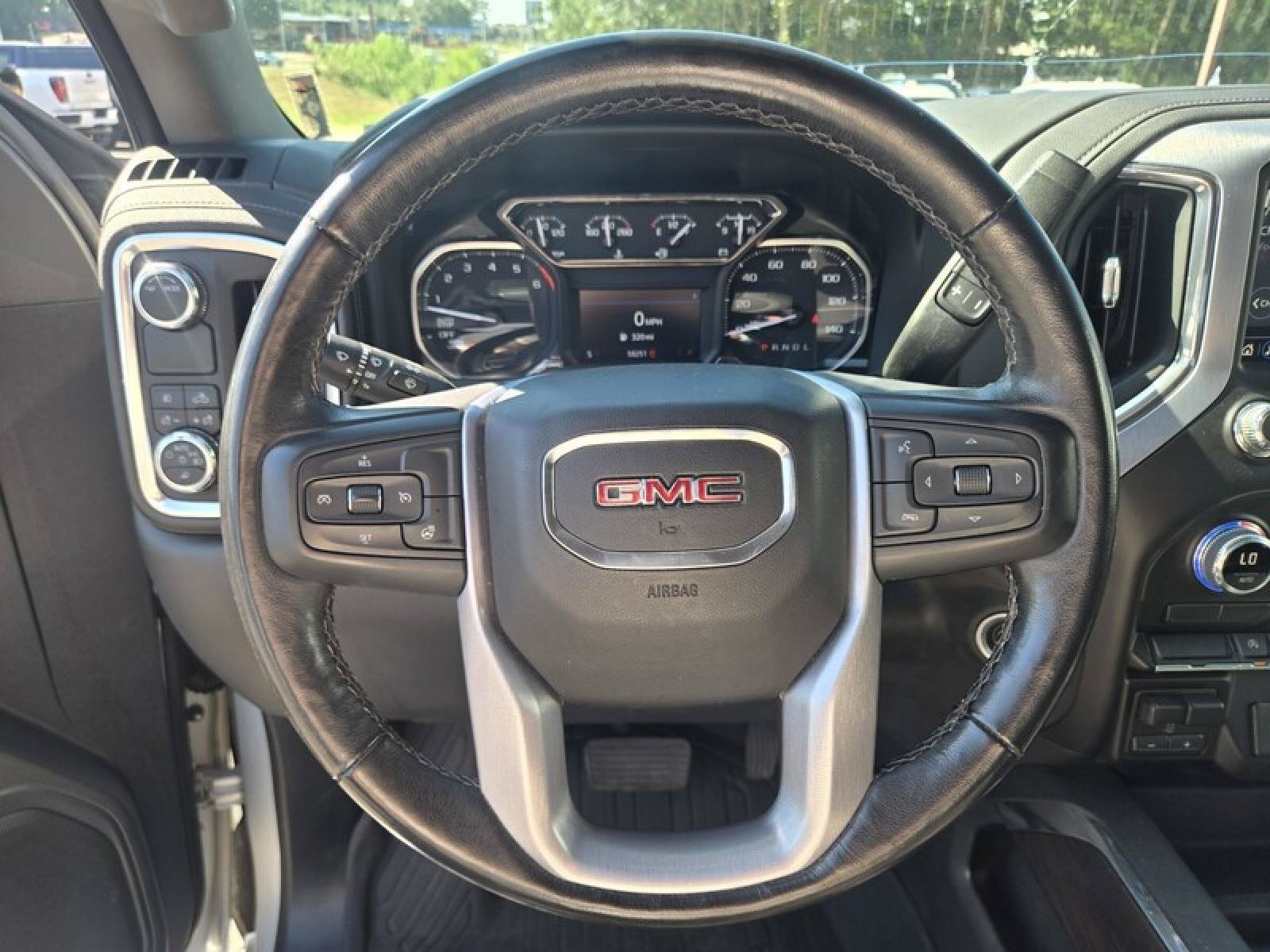 Used 2022 GMC Sierra 1500 SLT RWD image 10