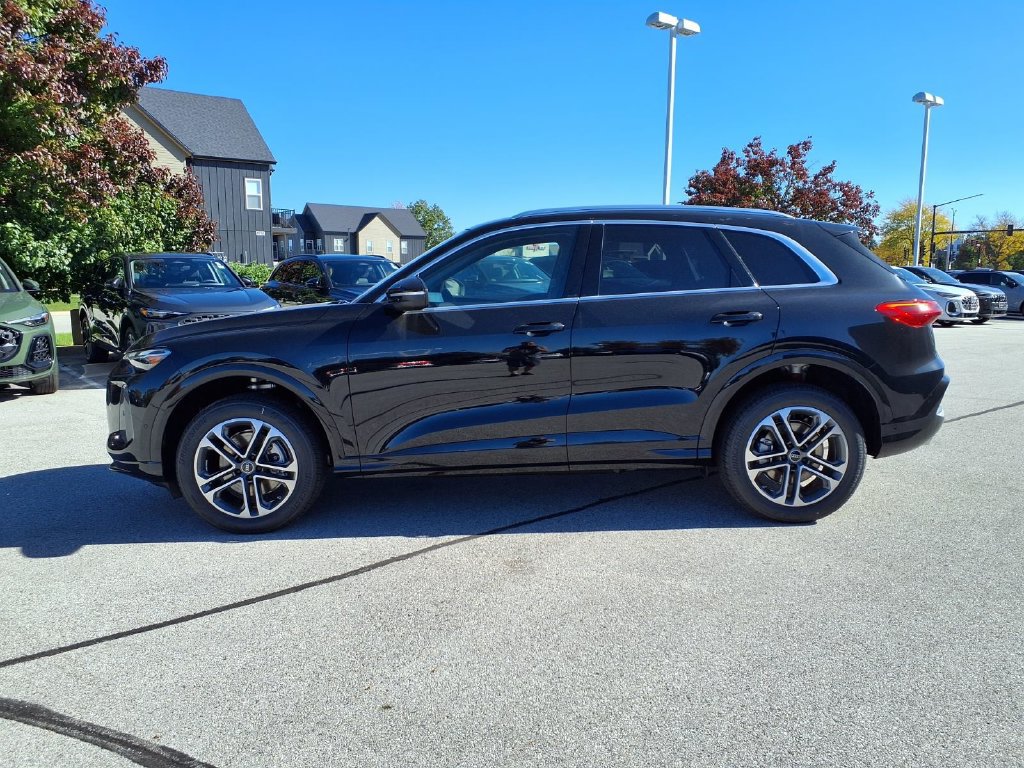 New 2026 Audi Q5 Premium AWD/4WD image 5