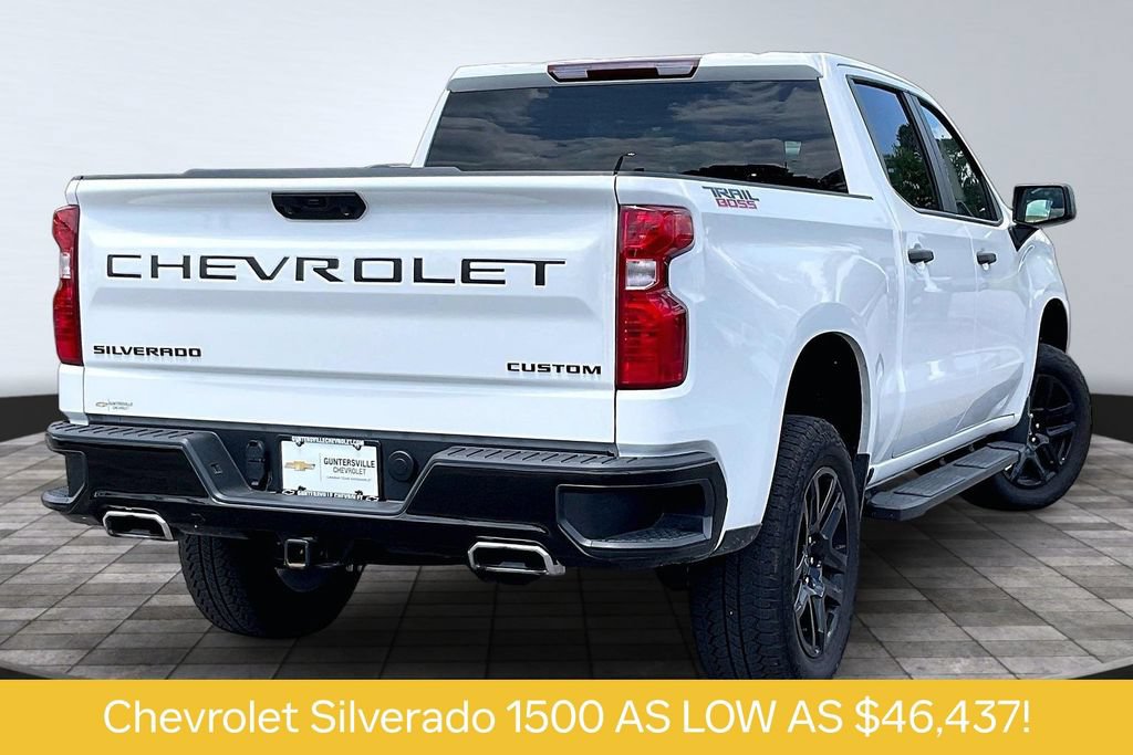 Used 2025 Chevrolet Silverado 1500 Custom Trail Boss w/ LPO, Dark Essentials Package AWD/4WD image 2