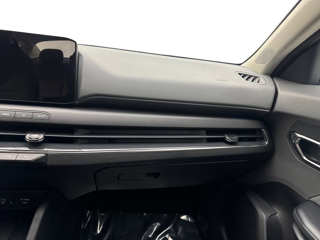 Used 2025 Kia K4 EX FWD image 58