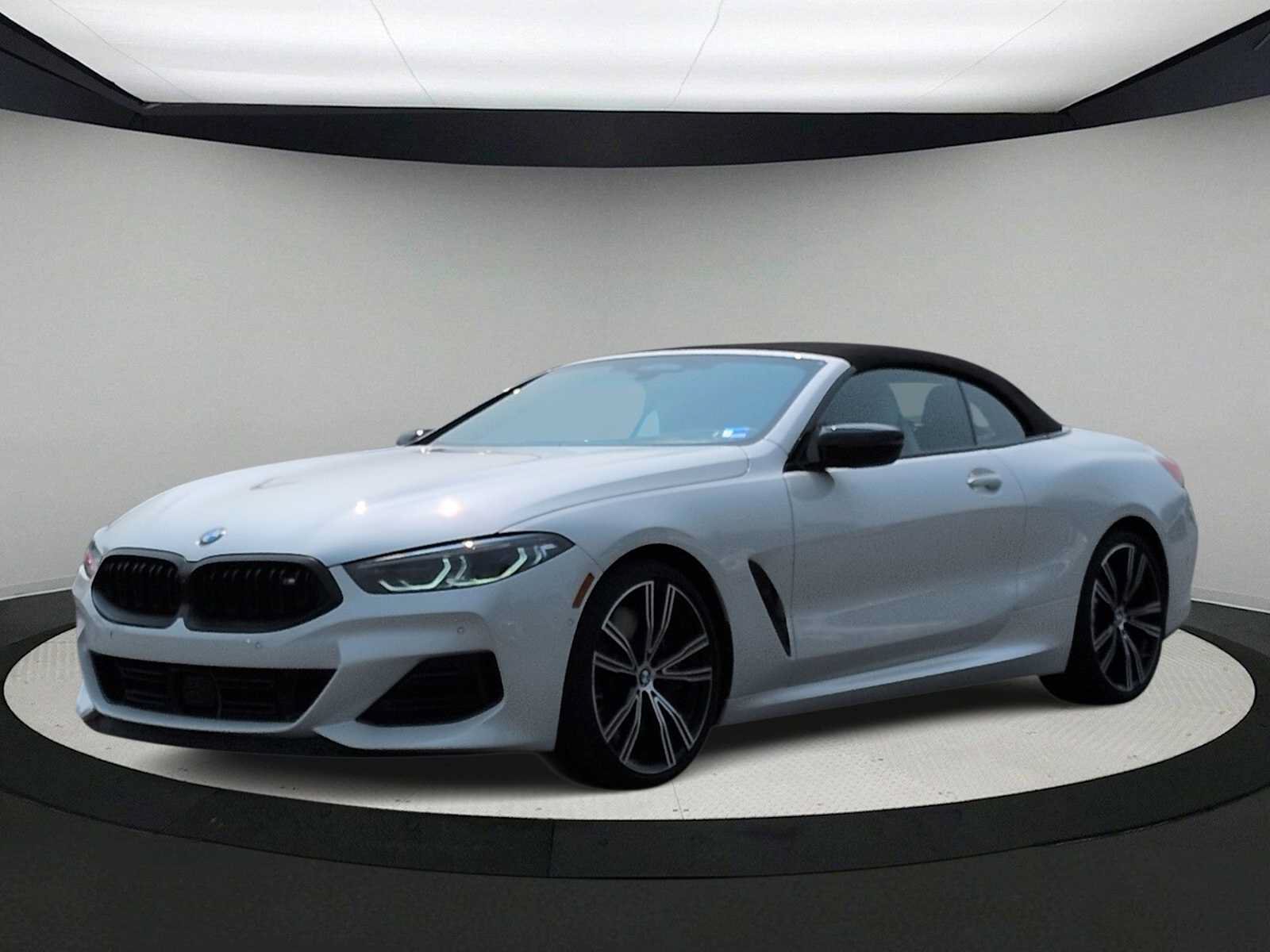 Used 2024 BMW M850i xDrive Convertible AWD/4WD image 4