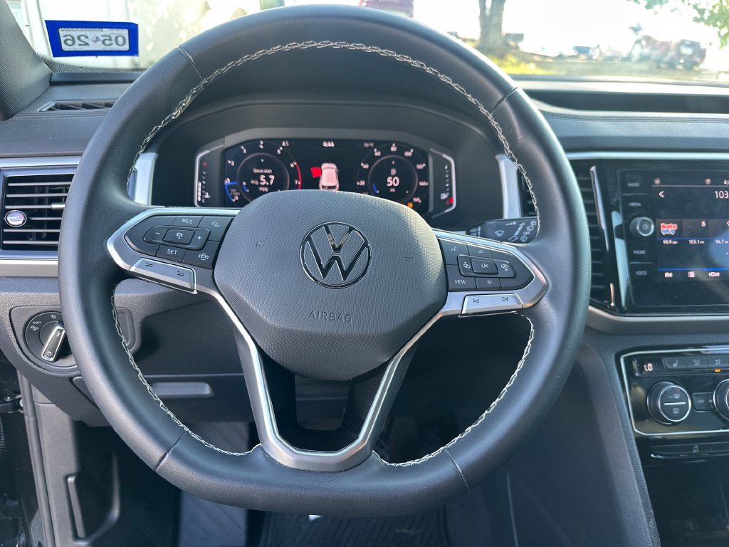 Used 2023 Volkswagen Atlas Cross Sport SE w/ Panoramic Sunroof Package FWD image 15
