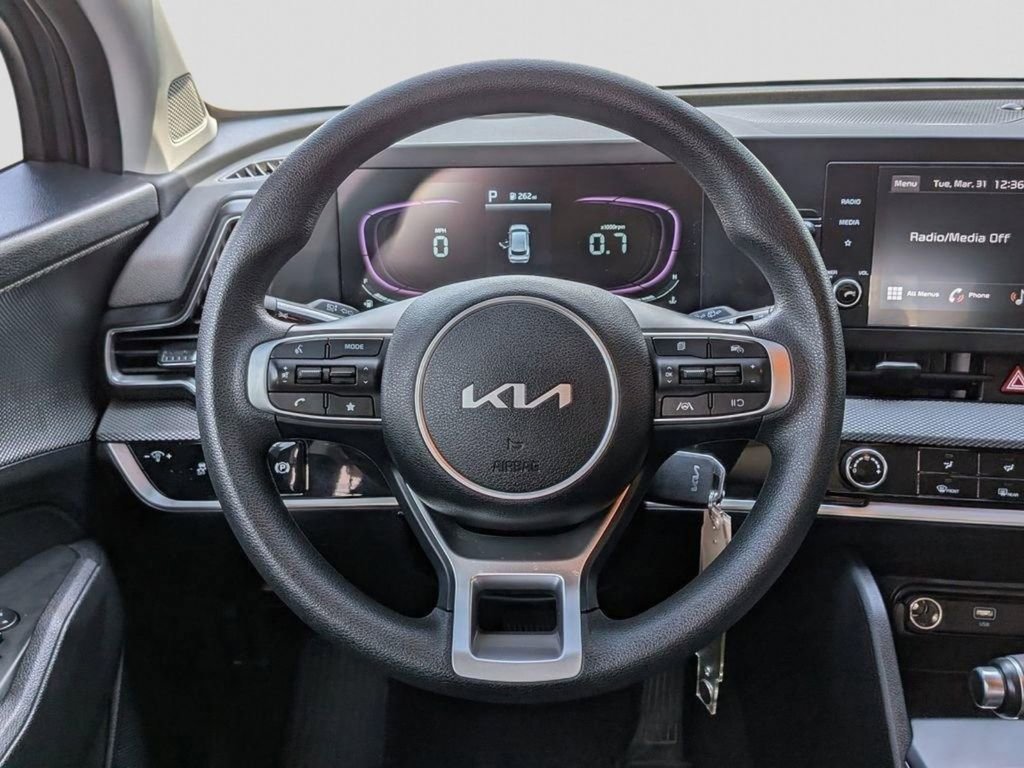 Certified 2024 Kia Sportage LX image 13