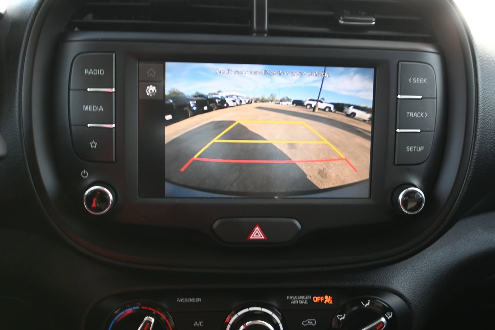 Used 2025 Kia Soul LX w/ LX Technology Package image 14